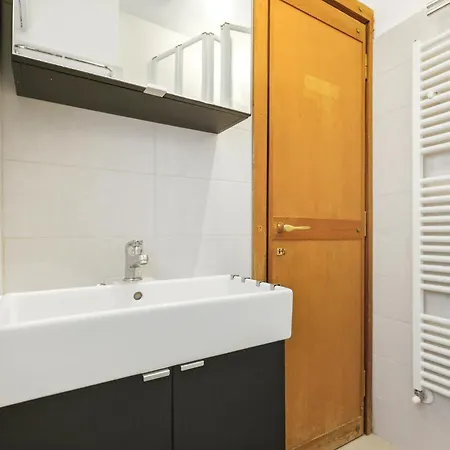 Hostdomus - Sud Ovest Apartman