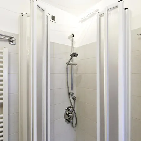 Appartamento Hostdomus - Sud Ovest *